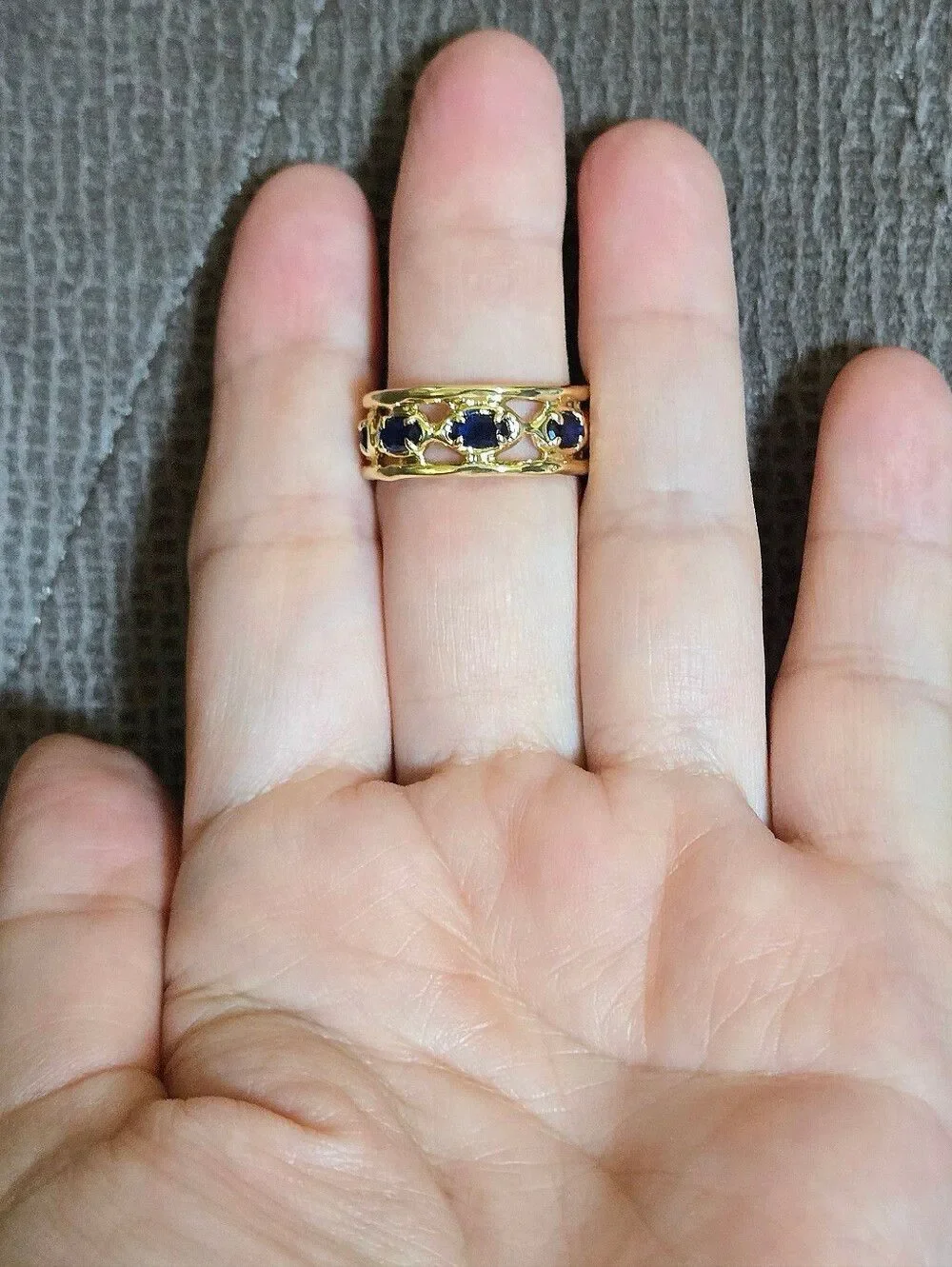 Zeyzey Gold💛 Double✌️ Band with Blue💙 Crystals💎 Ring💍 - NWT